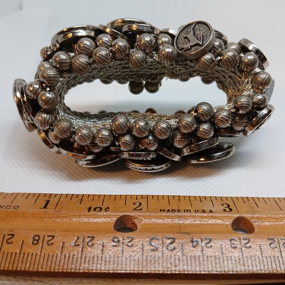 Vintage Retro Reproduction Aestetic Revival Elastic Band Button Bracelet #2W - Picture 6 of 14